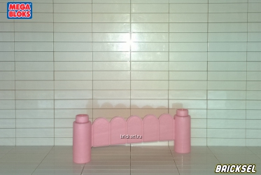 Забор-штакетник нежно-розовый