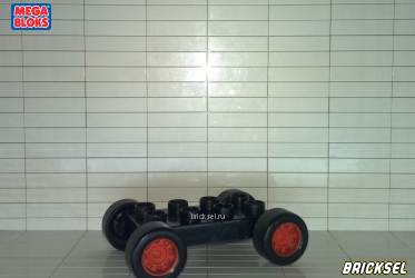 Колесная 2х4 черная с черными колесами и красными дисками, колесная база Молнии Маквина