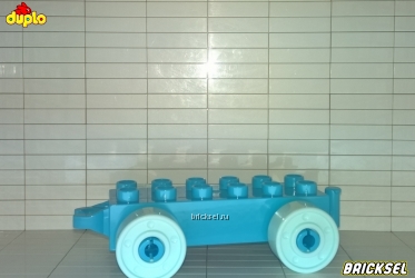 Колесная база 2х6 со светло-голубыми колесами голубая