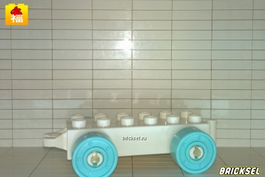 Колесная база 2х6 белая с голубыми колесами